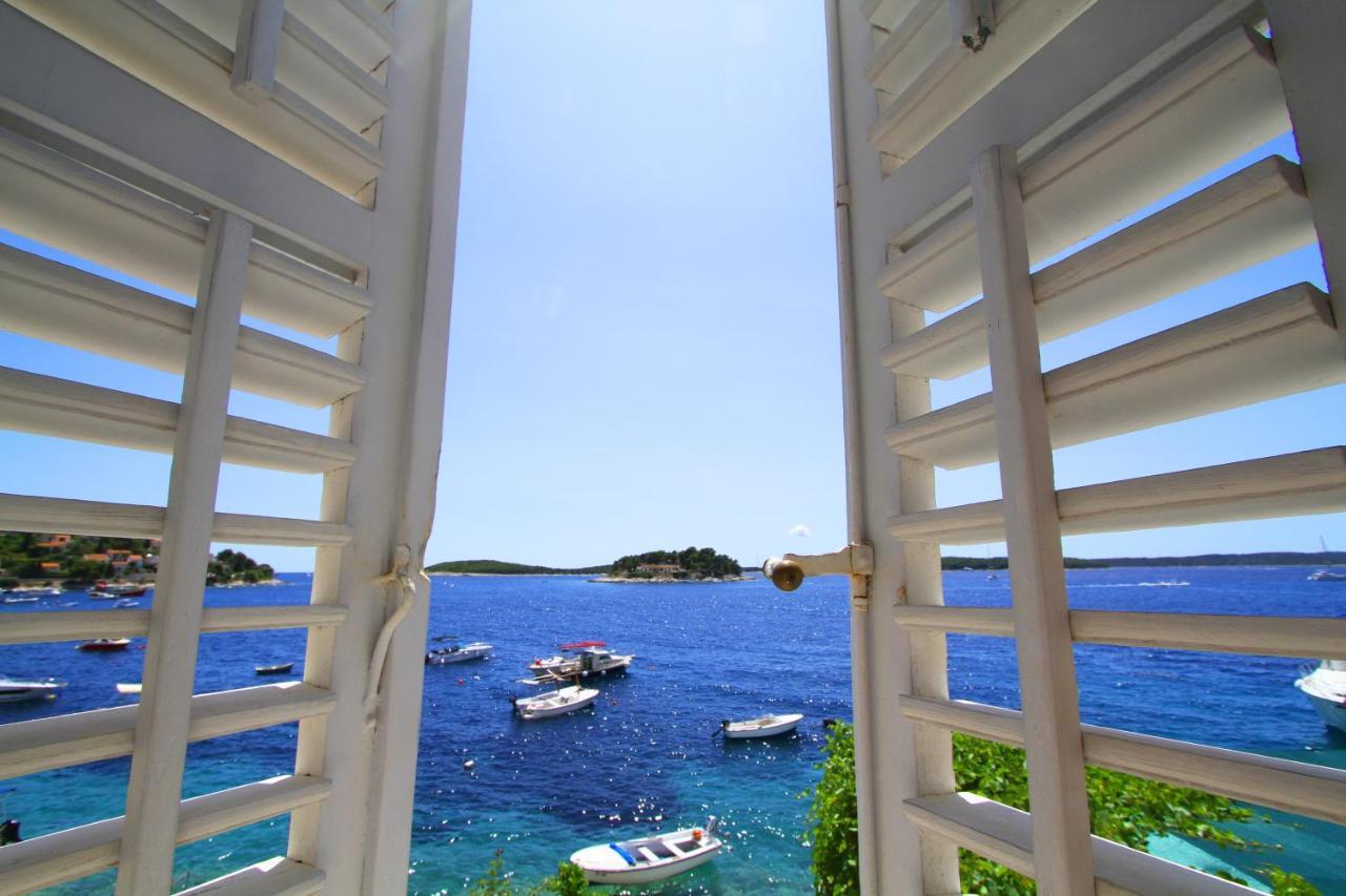 Seafront Rooms Hvar Town Exterior photo