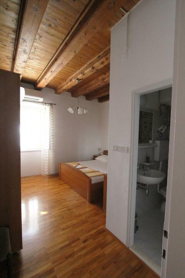 Seafront Rooms Hvar Town Exterior photo